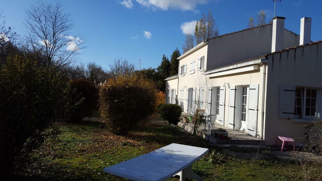 L'Abri D'Emilie - Chambre D'Hotes Saint-Xandre Zewnętrze zdjęcie