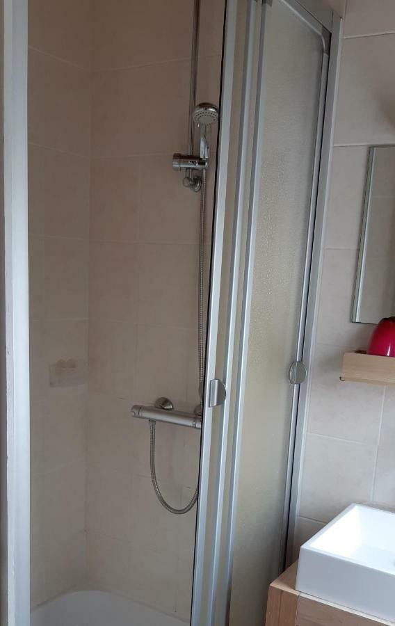 L'Abri D'Emilie - Chambre D'Hotes Saint-Xandre Zewnętrze zdjęcie